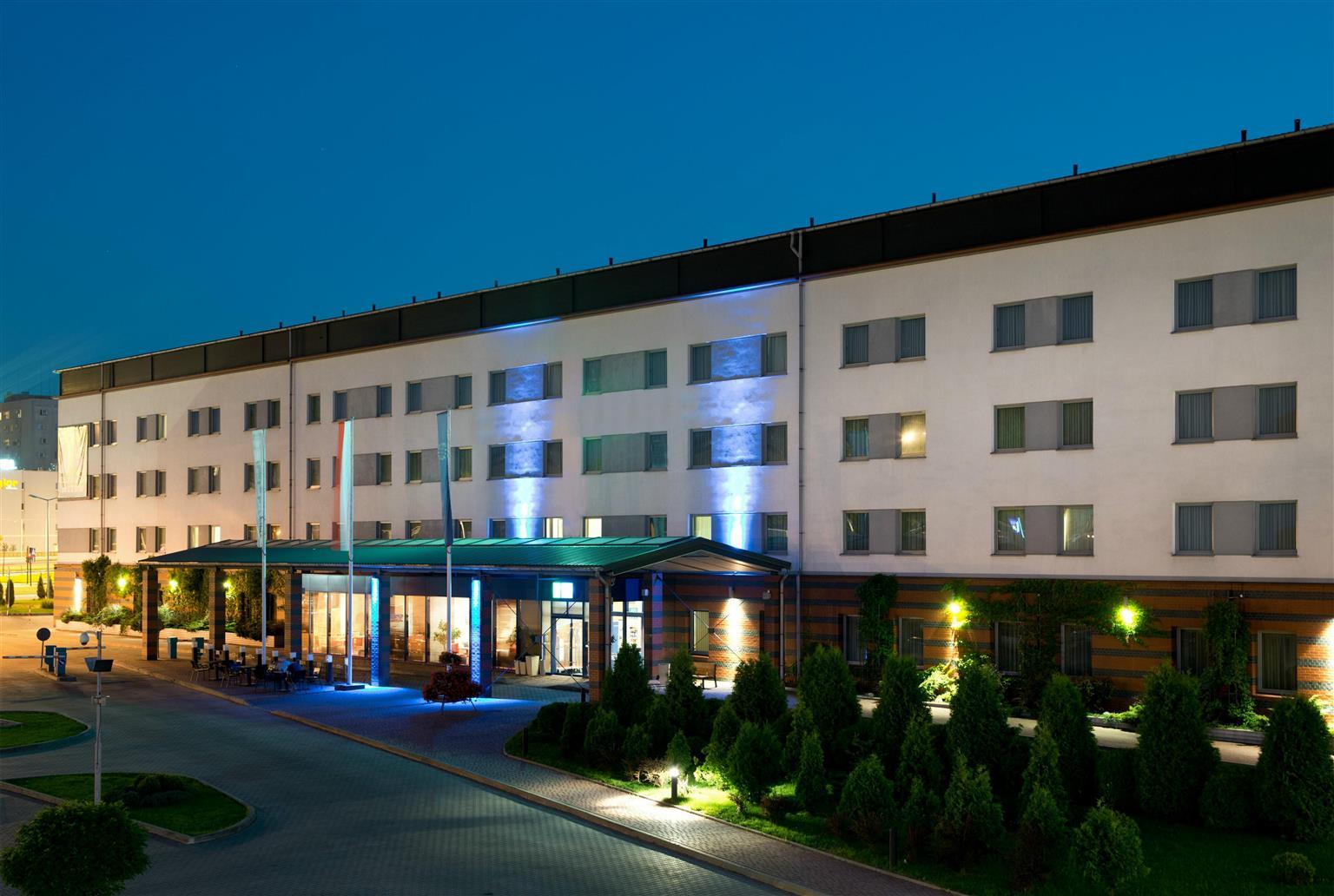 Express Hotel
